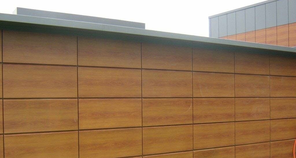 ФАСАДНЫЕ МЕТАЛЛОКАССЕТЫ С ПОКРЫТИЕМ «ПОД ДЕРЕВО»